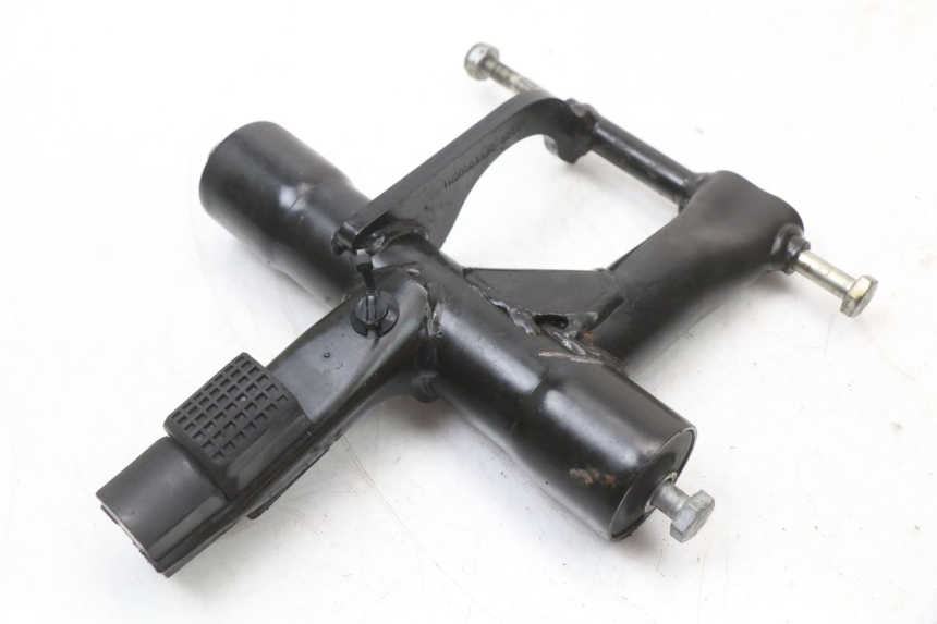 photo de SUPPORTO MOTORE APRILIA SR 2T 50 (2018 - 2022) - Dettaglio del componente