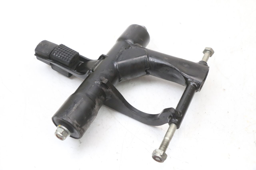 photo de SUPPORTO MOTORE APRILIA SR 2T 50 (2018 - 2022) - Altra angolazione