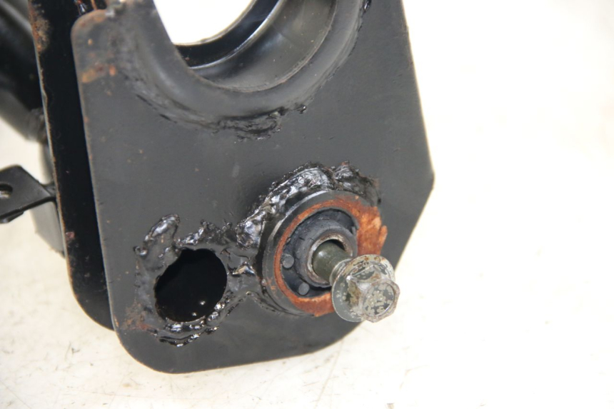 photo de SUPPORTO MOTORE RAZZO STEED 125 (2012 - 2018) - Zoom sullo stato d'uso