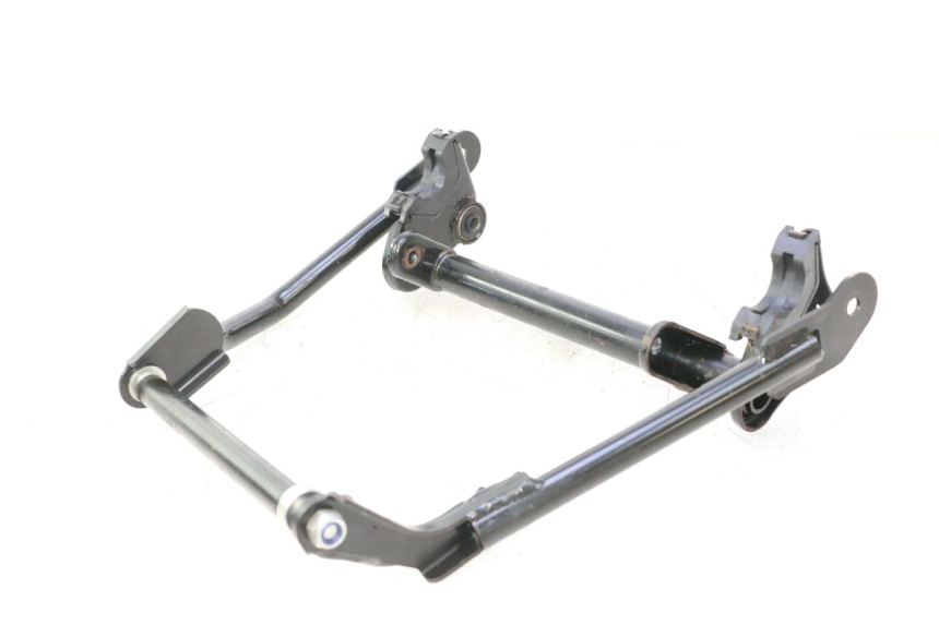photo de SUPPORTO MOTORE PEUGEOT STREETZONE NAKED 2T 50 (2014 - 2018) - Dettagli dei punti di fissaggio