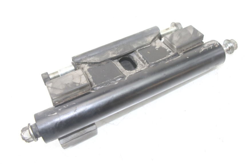 photo de SUPPORTO MOTORE SUZUKI BURGMAN 125 (2018 - 2021) - Altra angolazione