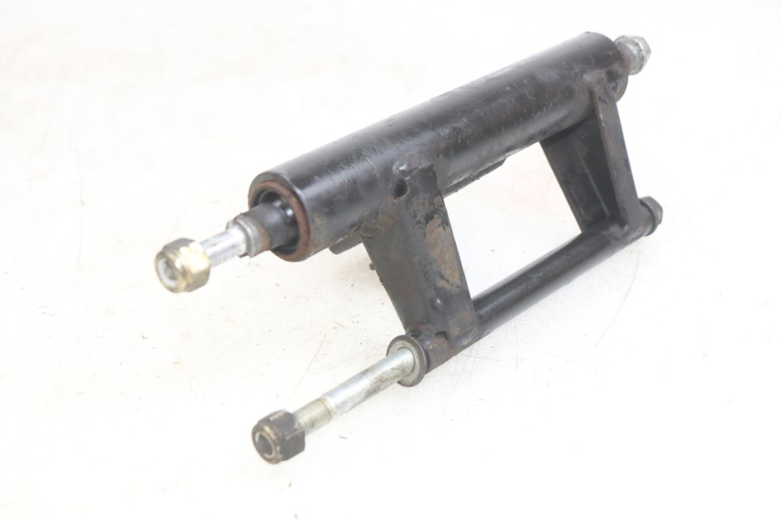 photo de SUPPORTO MOTORE PEUGEOT SV 125 (1991 - 1994) - Dettaglio del componente