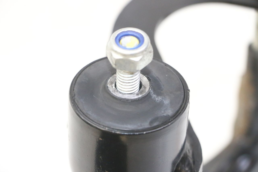 photo de SUPPORTO MOTORE APRILIA SXR 50 (2021 - 2023) - Dettaglio del componente