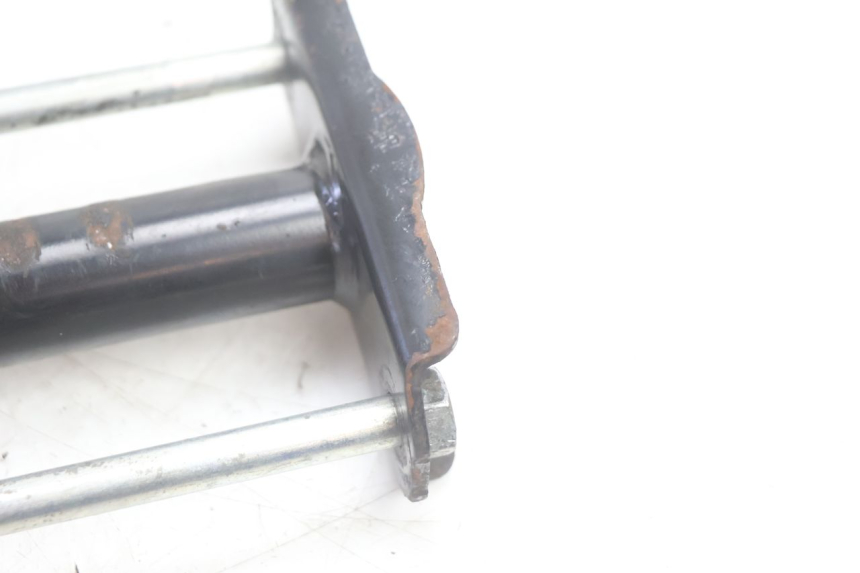 photo de SUPPORTO MOTORE PEUGEOT TREKKER 50 (1995 - 2004) - Zoom sullo stato d'uso