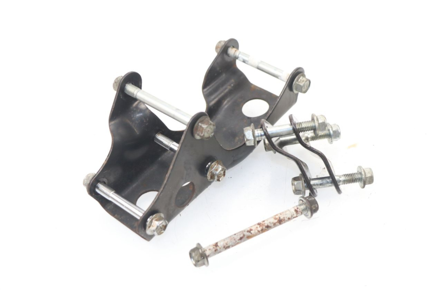 photo de SUPPORTO MOTORE SUZUKI TU X TUX VOLTY 125 (1999 - 2001) - Dettaglio del componente