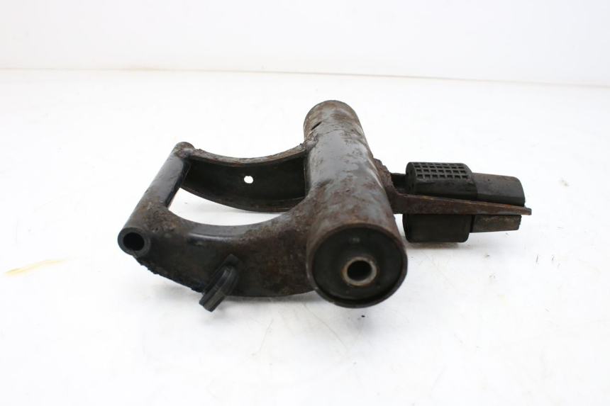 photo de SUPPORTO MOTORE PIAGGIO TYPHOON 50 (1993 - 1999) - Primo piano tecnico