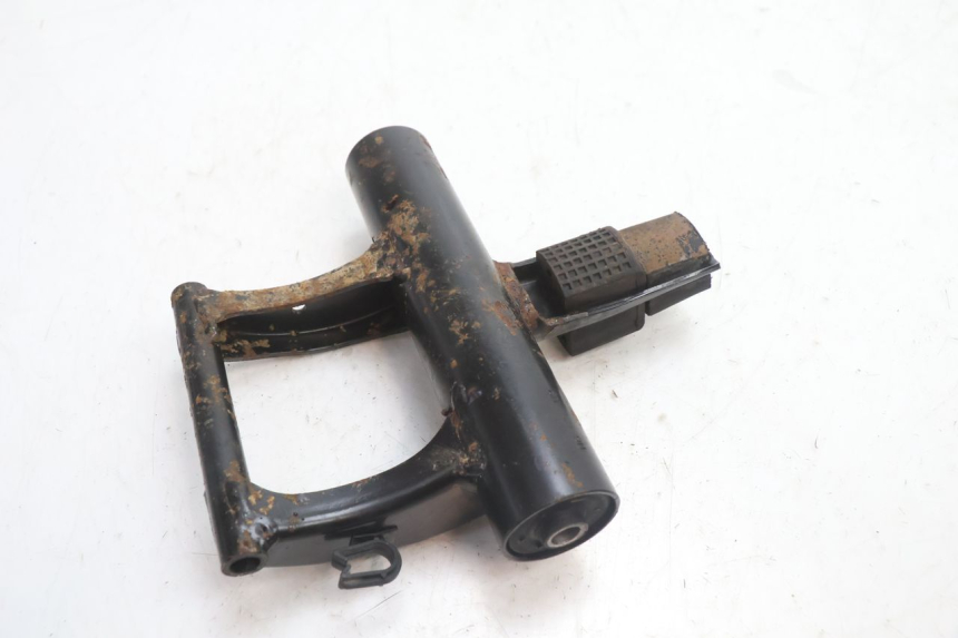 photo de SUPPORTO MOTORE PIAGGIO TYPHOON 50 (2000 - 2009) - Primo piano tecnico