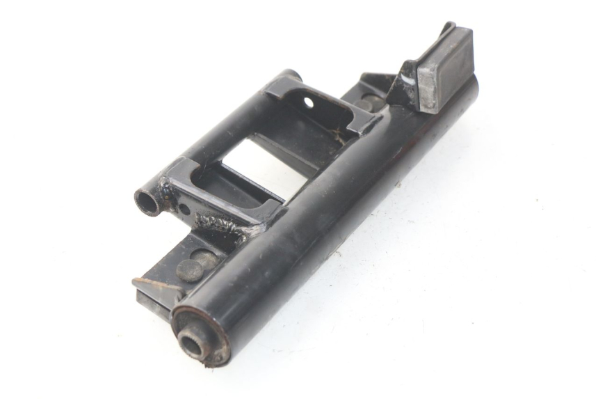 photo de SUPPORTO MOTORE SUZUKI UC EPICURO 125 (1999 - 2003) - Zoom sullo stato d'uso