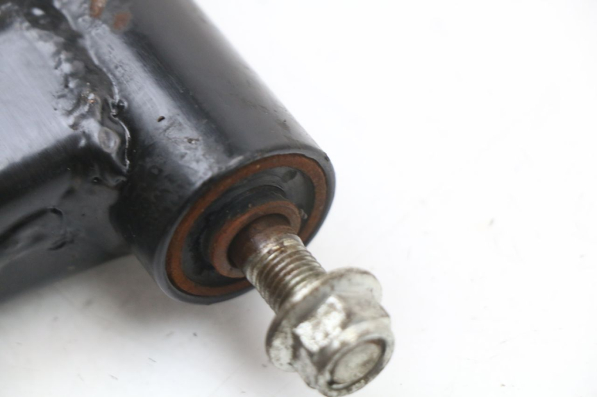 photo de SUPPORTO MOTORE PEUGEOT V-CLIC VCLIC 50 (2007 - 2013) - Dettagli dei punti di fissaggio