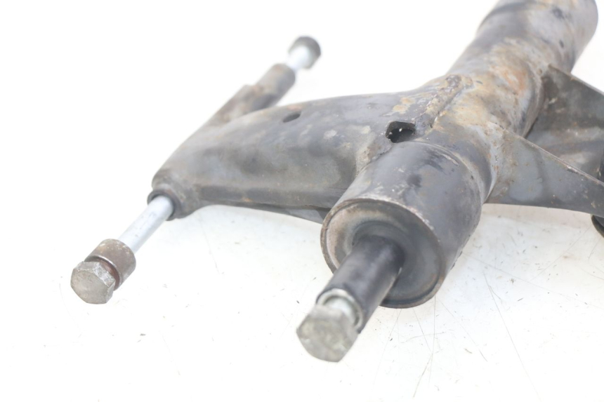 photo de SUPPORTO MOTORE PIAGGIO VESPA LXV 125 (2006 - 2009) - Zoom sullo stato d'uso