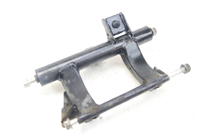 photo de SUPPORTO MOTORE HONDA VISION NSC R 50 (2013 - 2015) - Primo piano tecnico