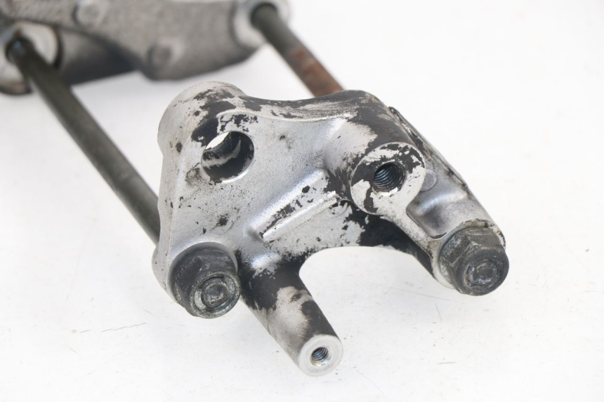 photo de SUPPORTO MOTORE HONDA VTR F FIRESTORM 1000 (1997 - 2001) - Primo piano tecnico