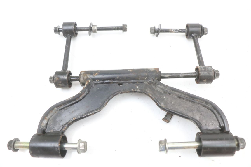 photo de SUPPORTO MOTORE YAMAHA X-MAX XMAX 125 (2010 - 2013) - Primo piano tecnico