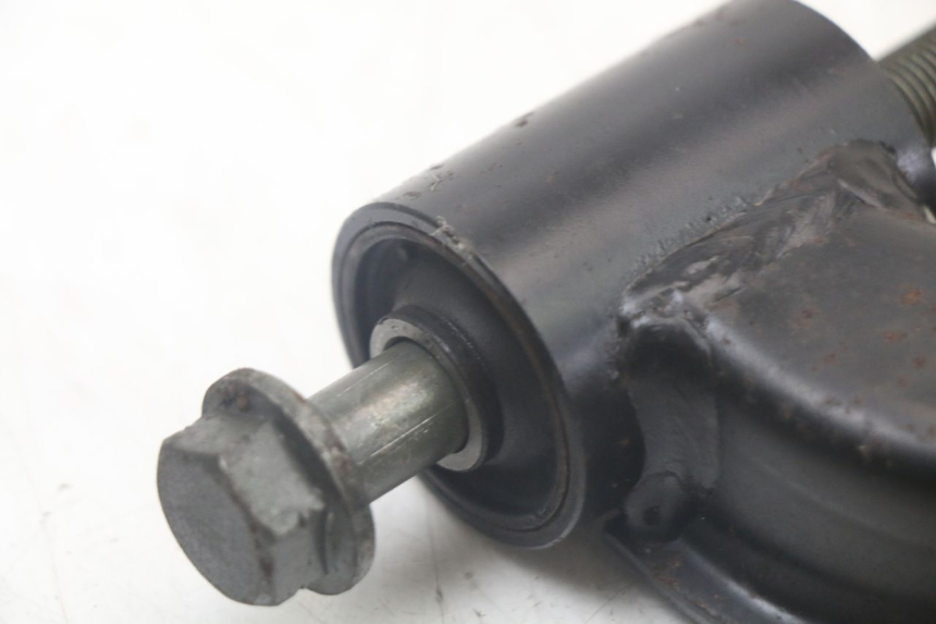 photo de SUPPORTO MOTORE YAMAHA XMAX X-MAX 125 (2006 - 2009) - Dettagli dei punti di fissaggio