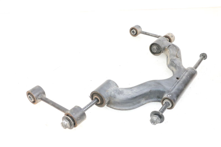 photo de SUPPORTO MOTORE YAMAHA X-MAX XMAX 125 (2010 - 2013) - Primo piano tecnico