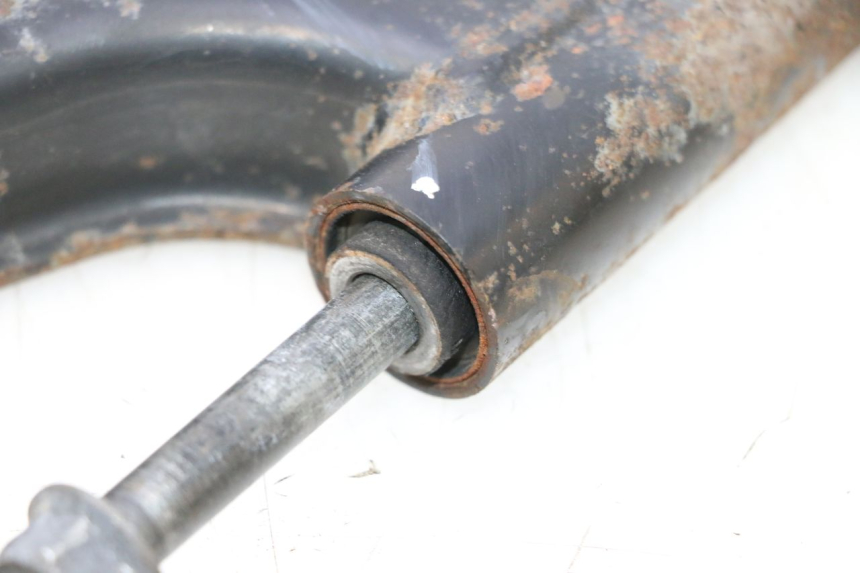 photo de SUPPORTO MOTORE YAMAHA X-MAX XMAX 125 (2010 - 2013) - Altra angolazione