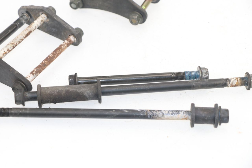 photo de SUPPORTO MOTORE SUZUKI XF FREEWIND 650 (1997 - 2003) - Dettaglio del componente