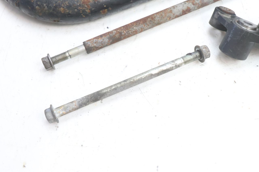 photo de SUPPORTO MOTORE YAMAHA XJR 1300 (1998 - 2002) - Zoom sullo stato d'uso
