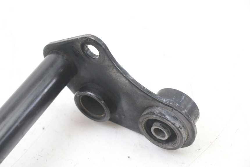 photo de SUPPORTO MOTORE YAMAHA FZS FAZER 600 (2001 - 2003) - Dettagli dei punti di fissaggio