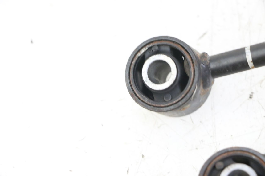 photo de SUPPORTO MOTORE YAMAHA X-MAX XMAX ABS 250 (2010 - 2014) - Ricambio usato controllato