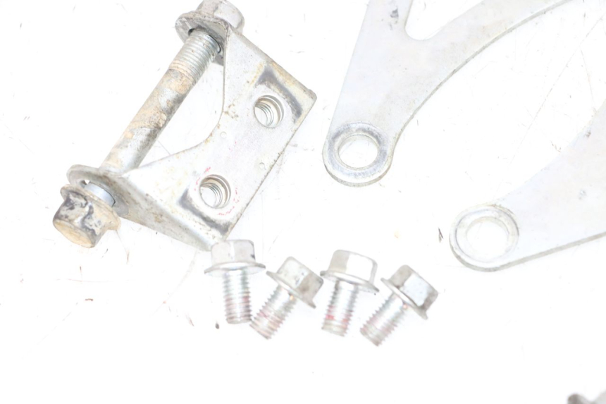 photo de SUPPORTO MOTORE YAMAHA YFM R RAPTOR 250 (2008 - 2014) - Altra angolazione