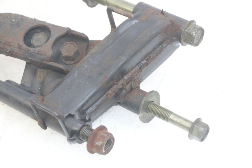 photo de SUPPORTO MOTORE YAMAHA YP MAJESTY 400 (2004 - 2008) - Altra angolazione