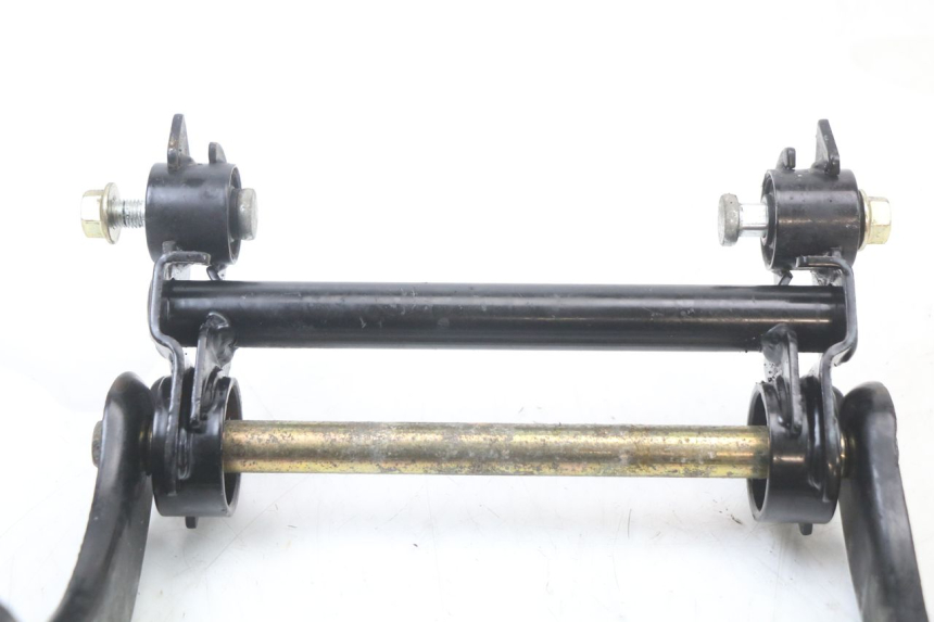 photo de SUPPORTO MOTORE YAMAHA YP MAJESTY 125 (2002 - 2006) - Vista d'insieme del prodotto