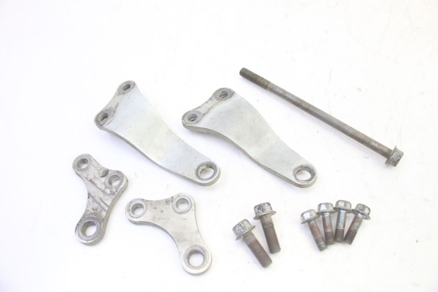 photo de SUPPORTO MOTORE YAMAHA YZ-F YZF 250 (2014 - 2018) - Dettaglio del componente