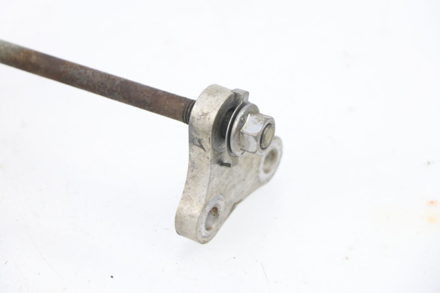 photo de SUPPORTO MOTORE YAMAHA YZF YZ-F 450 (2006 - 2009) - Dettagli dei punti di fissaggio