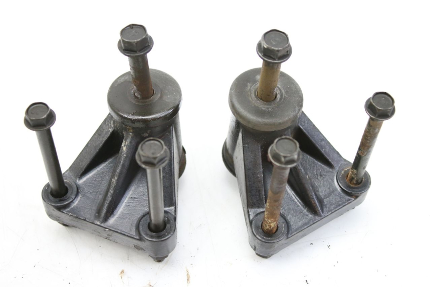 photo de SUPPORTO MOTORE KAWASAKI ZEPHYR 1100 ( - 1995) - Vista principale