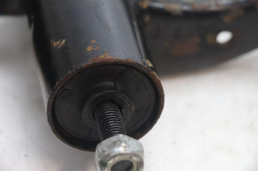 photo de SUPPORTO MOTORE PIAGGIO ZIP 2T 50 (2009 - 2019) - Primo piano tecnico