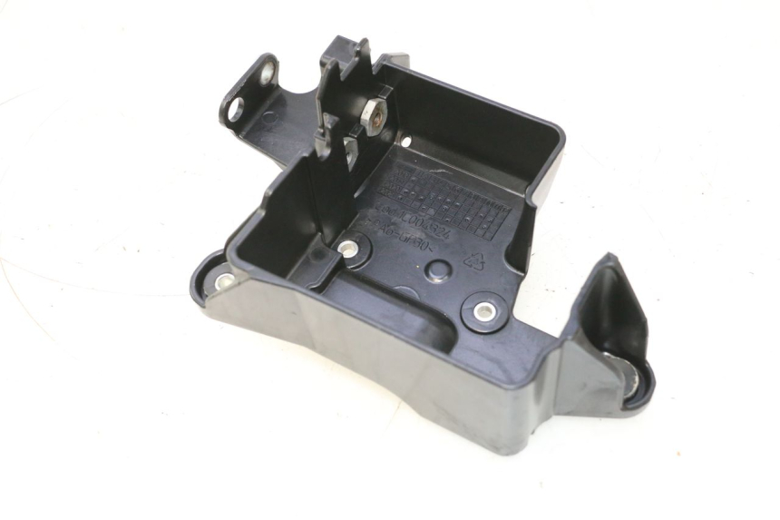 photo de STAFFA POMPA ABS PIAGGIO MP3 HPE 530 (2022 - 2026) - Vista principale