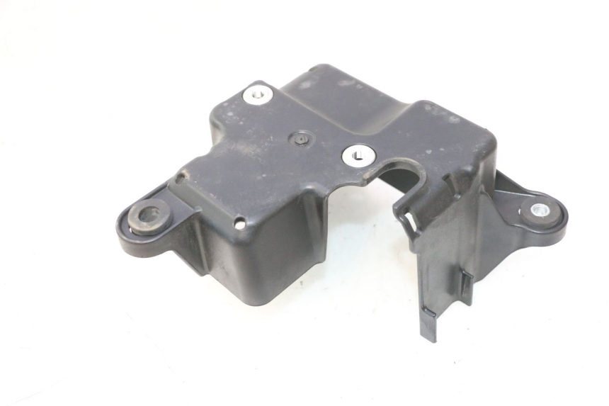 photo de STAFFA POMPA ABS PIAGGIO MP3 500 (2016 - 2018) - Dettaglio del componente