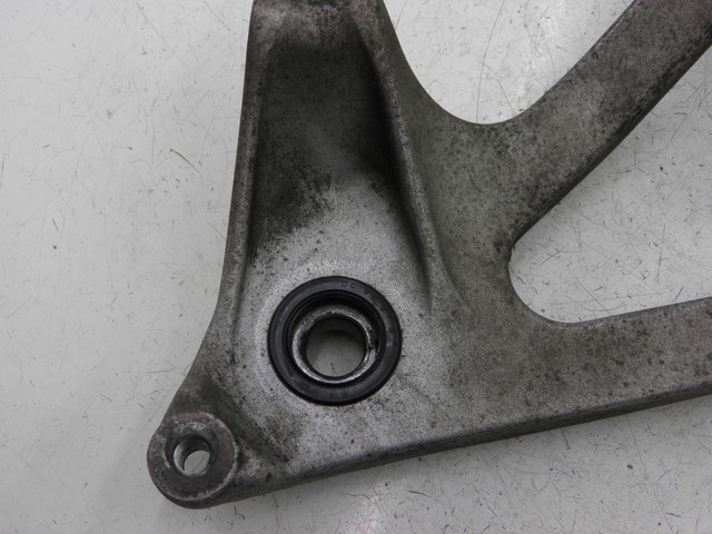 photo de SUPPORTO VASO HONDA SH 125 (2005 - 2008) - Vista d'insieme del prodotto