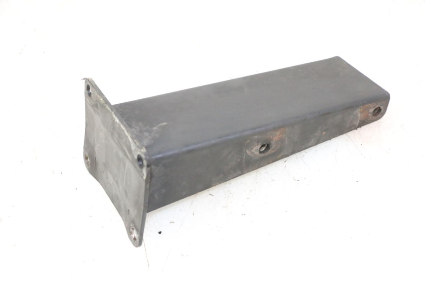 photo de SCARICO STAFFA QUADRO 4 4D 350 (2015 - 2018) - Altra angolazione