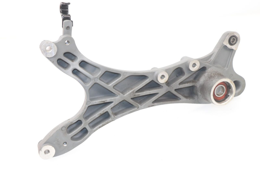 photo de SUPPORTO VASO KYMCO AGILITY CITY 16P 125 (2015 - 2021) - Dettaglio del componente