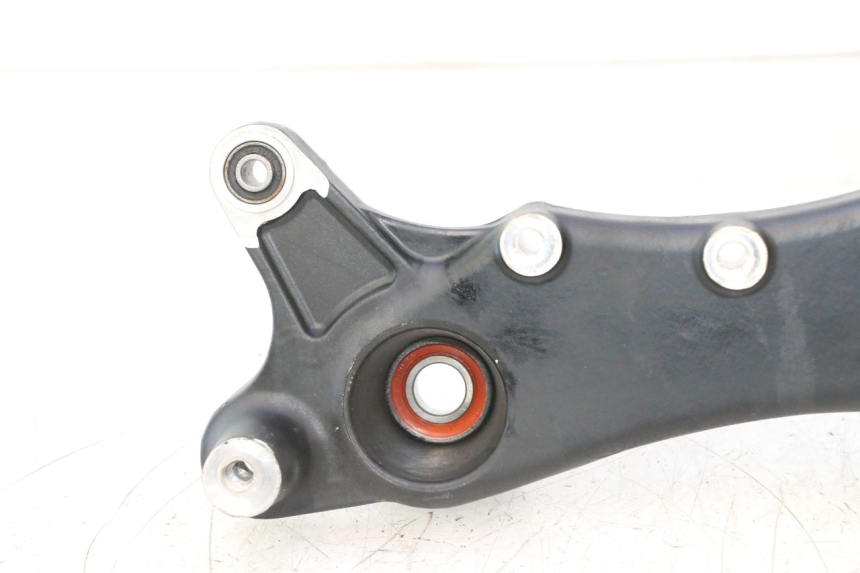 photo de SUPPORTO VASO KYMCO AGILITY CITY 16P 125 (2015 - 2024) - Dettaglio del componente