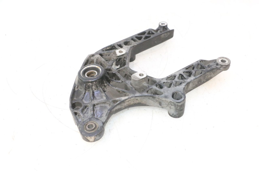 photo de SUPPORTO VASO SUZUKI BURGMAN 125 (2007 - 2014) - Dettaglio del componente