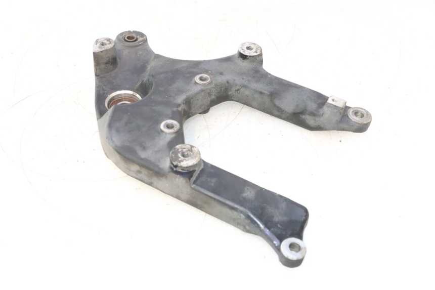photo de SUPPORTO VASO SUZUKI BURGMAN 125 (2007 - 2014) - Dettaglio del componente