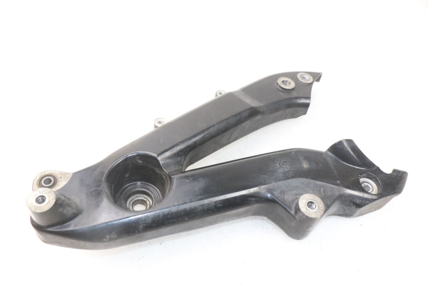 photo de SUPPORTO VASO YAMAHA BW'S BWS 125 (2010 - 2013) - Dettaglio del componente