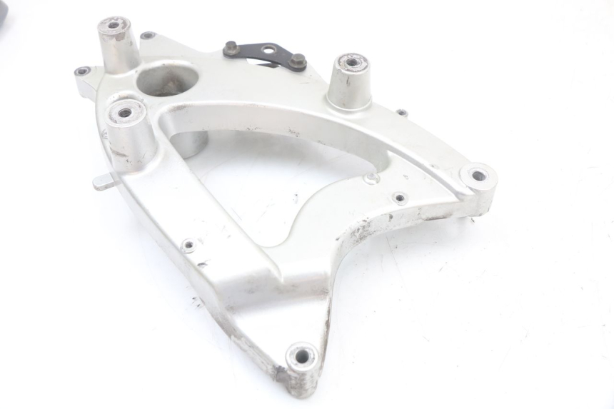 photo de SCARICO STAFFA LONGJIA EASY MAX 125 (2020 - 2024) - Zoom sullo stato d'uso