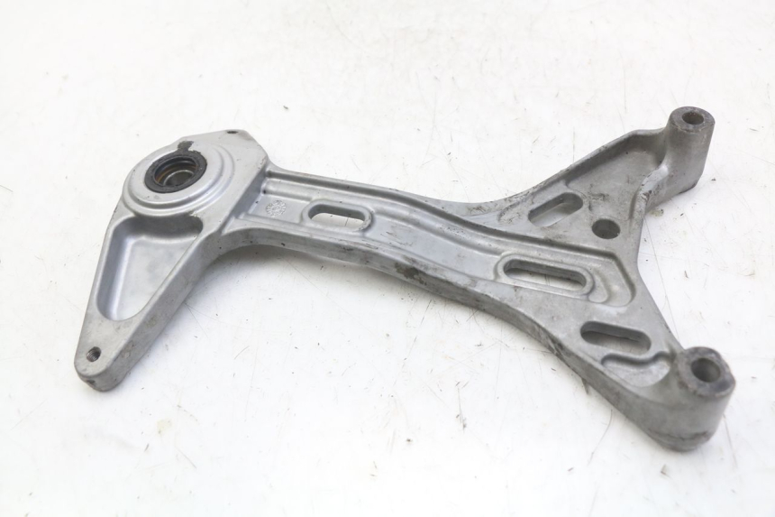 photo de SUPPORTO VASO HONDA FES PANTHEON 2T 125 (1998 - 2002) - Dettaglio del componente