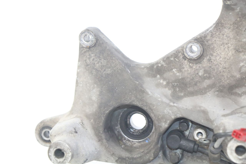 photo de SUPPORTO VASO HONDA FES S-WING SWING ABS 125 (2007 - 2015) - Stato della superficie e materiale