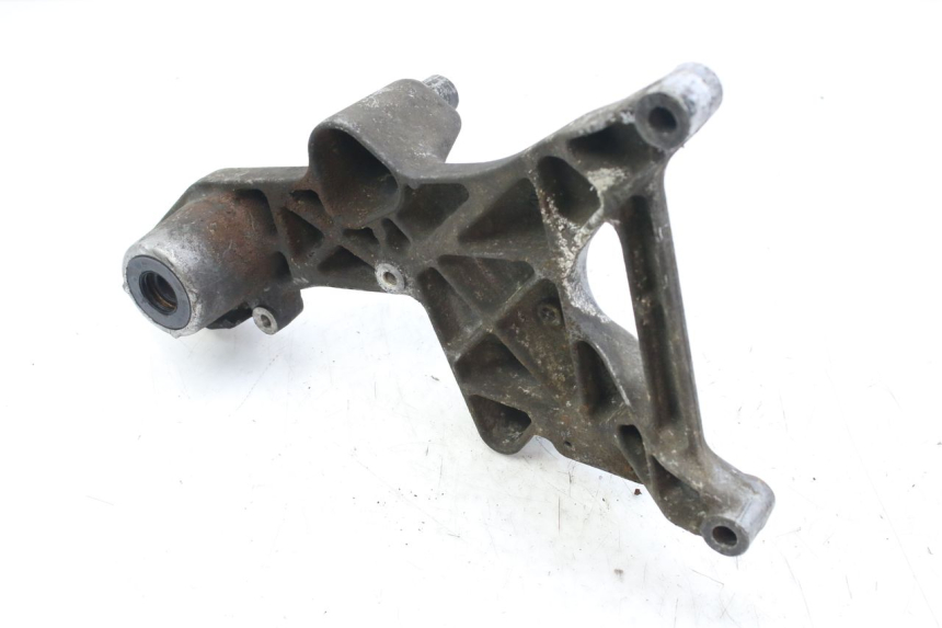 photo de SUPPORTO VASO HONDA FES S-WING SWING ABS 125 (2007 - 2015) - Altra angolazione