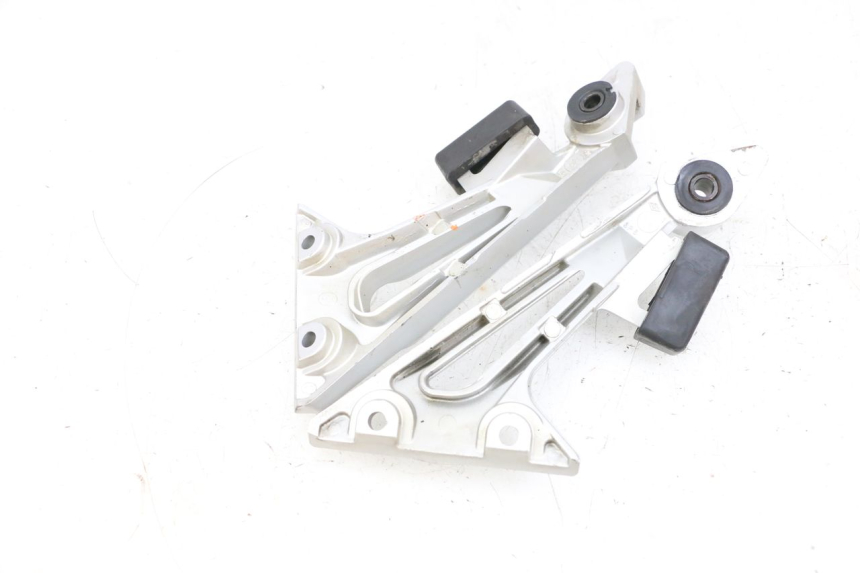 photo de SUPPORTO VASO YAMAHA FJR ABS 1300 (2006 - 2012) - Dettaglio del componente