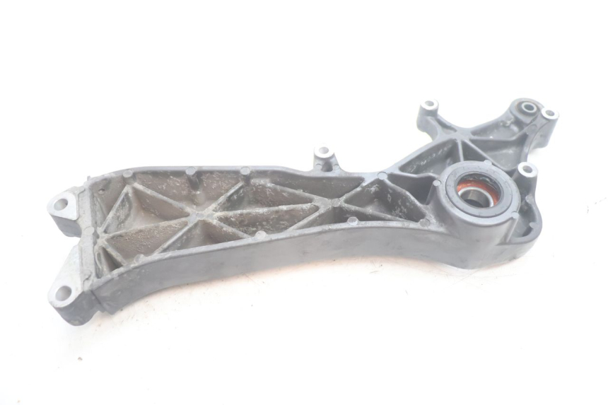 photo de SCARICO STAFFA HONDA FJS SILVER WING SILVERWING 400 (2005 - 2008) - Primo piano tecnico