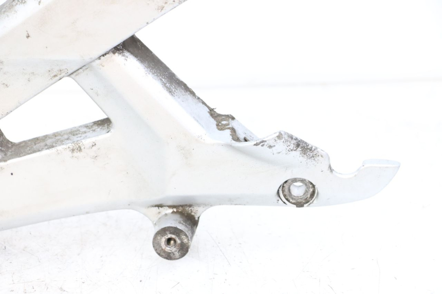 photo de SUPPORTO VASO MBK FLAME X 125 (2007 - 2016) - Dettagli dei punti di fissaggio