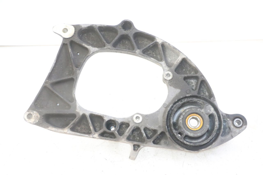 photo de SCARICO STAFFA HONDA FORZA ABS 300 (2013 - 2017) - Zoom sullo stato d'uso