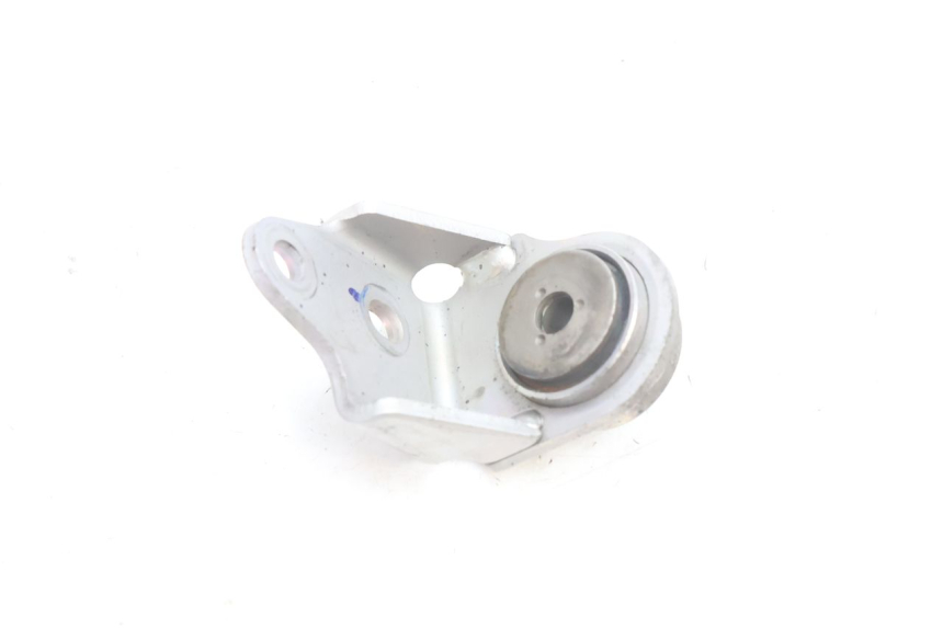 photo de SCARICO STAFFA YAMAHA FZ8 800 (2010 - 2016) - Primo piano tecnico