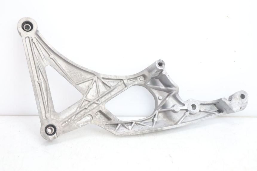 photo de SCARICO STAFFA GILERA GP 800 (2007 - 2013) - Stato della superficie e materiale